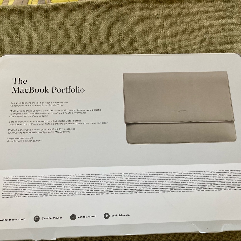 Von Holzhausen The MacBook Portfolio 16-inch | NWT - Picture 10 of 12